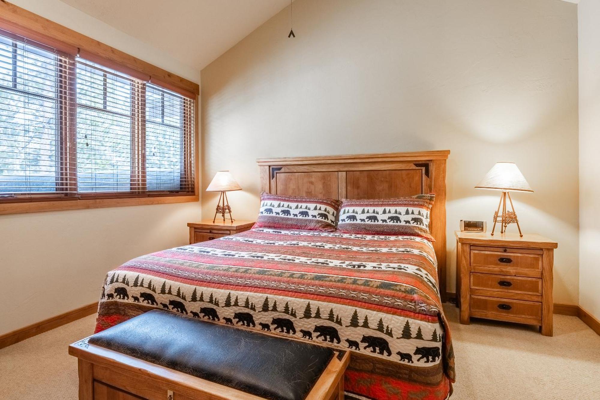 Upscale 4 Bed, 3 Bath At The Woodwinds With Amazing Mountain Views And Golf Course Access And Private Hot Tub And Garage Sleeps 10 Villa Mammoth Lakes Luaran gambar