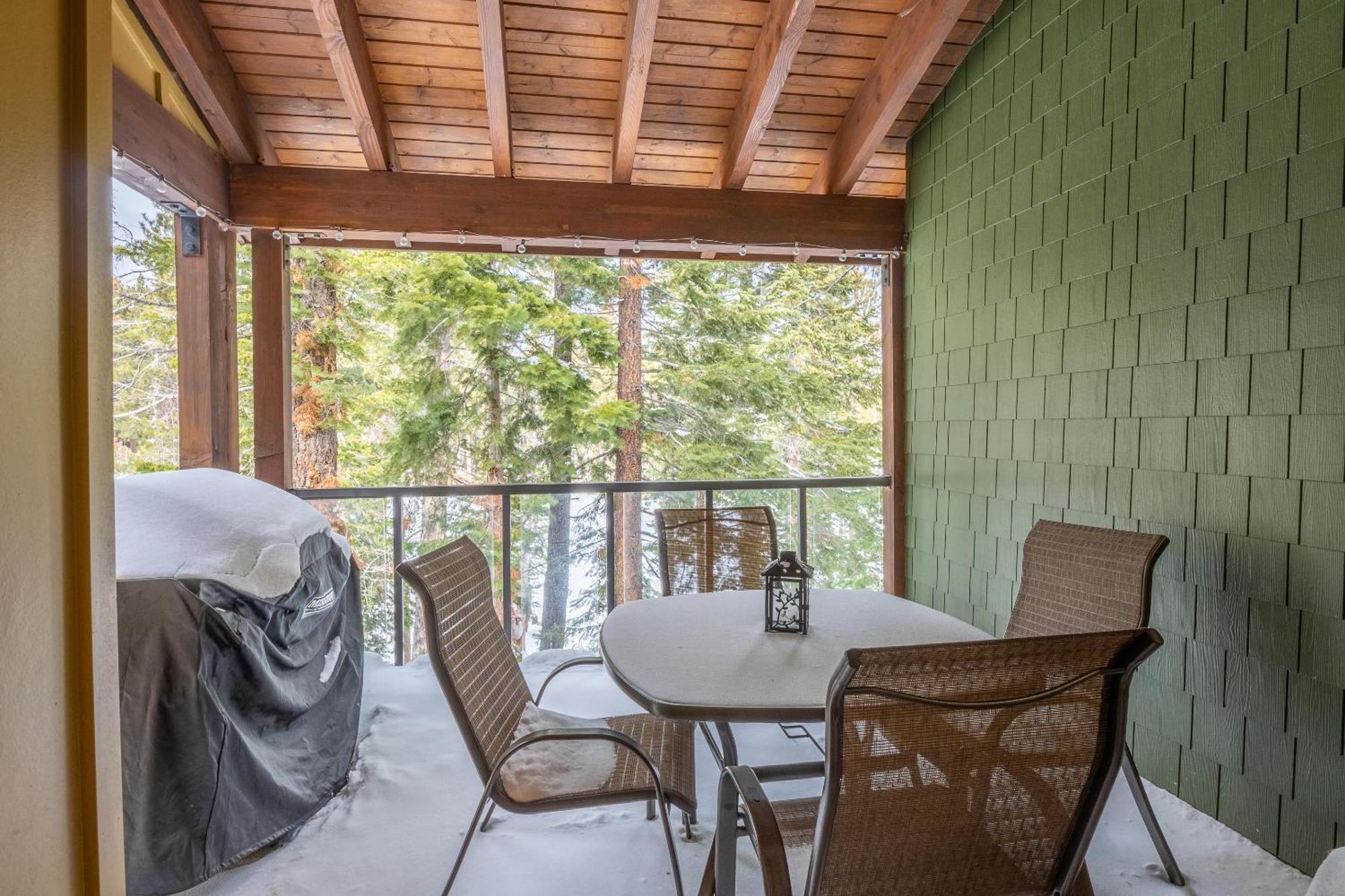 Upscale 4 Bed, 3 Bath At The Woodwinds With Amazing Mountain Views And Golf Course Access And Private Hot Tub And Garage Sleeps 10 Villa Mammoth Lakes Luaran gambar